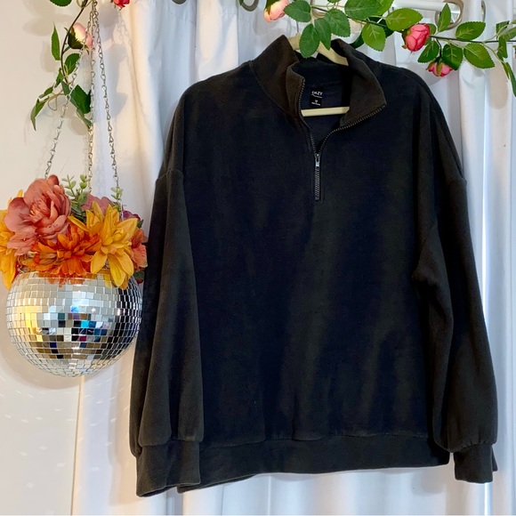 Gray Half-Zip Pullover - Picture 3 of 4